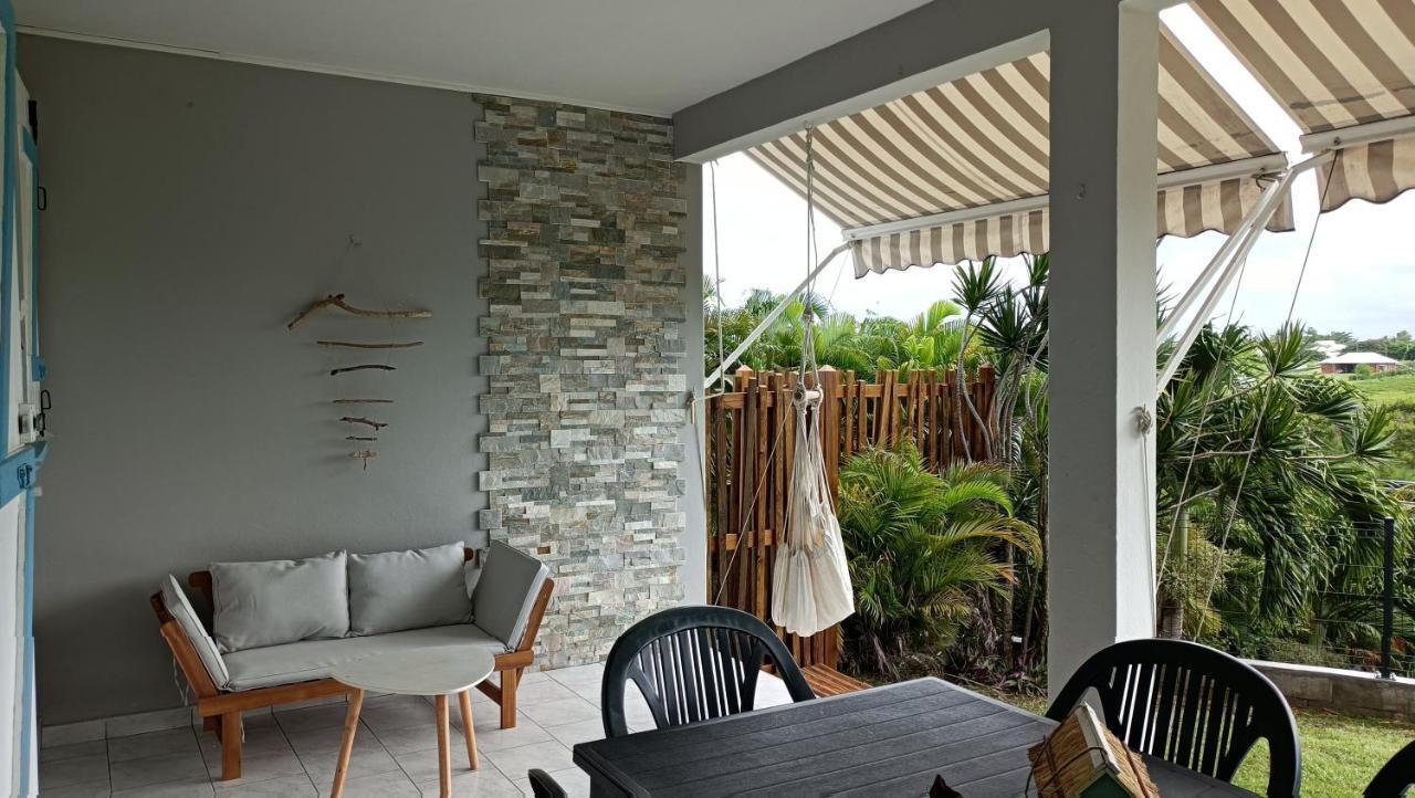 T2 Jardin Clos Les Nids De La Colline Saint-Francois  Exterior photo